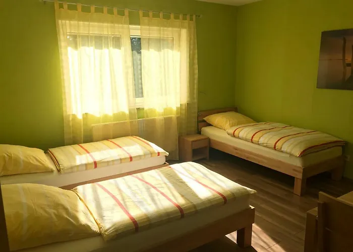 Mayer Semesterbostad *